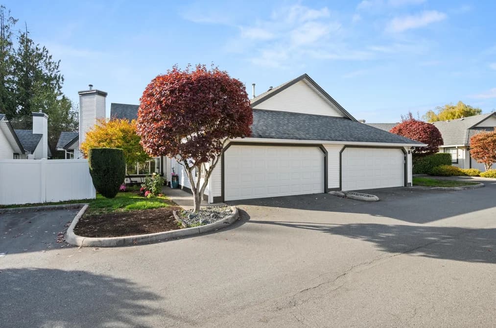 5 19649 53 AVENUE, Langley, BC — Residential for Sale - Main Photo