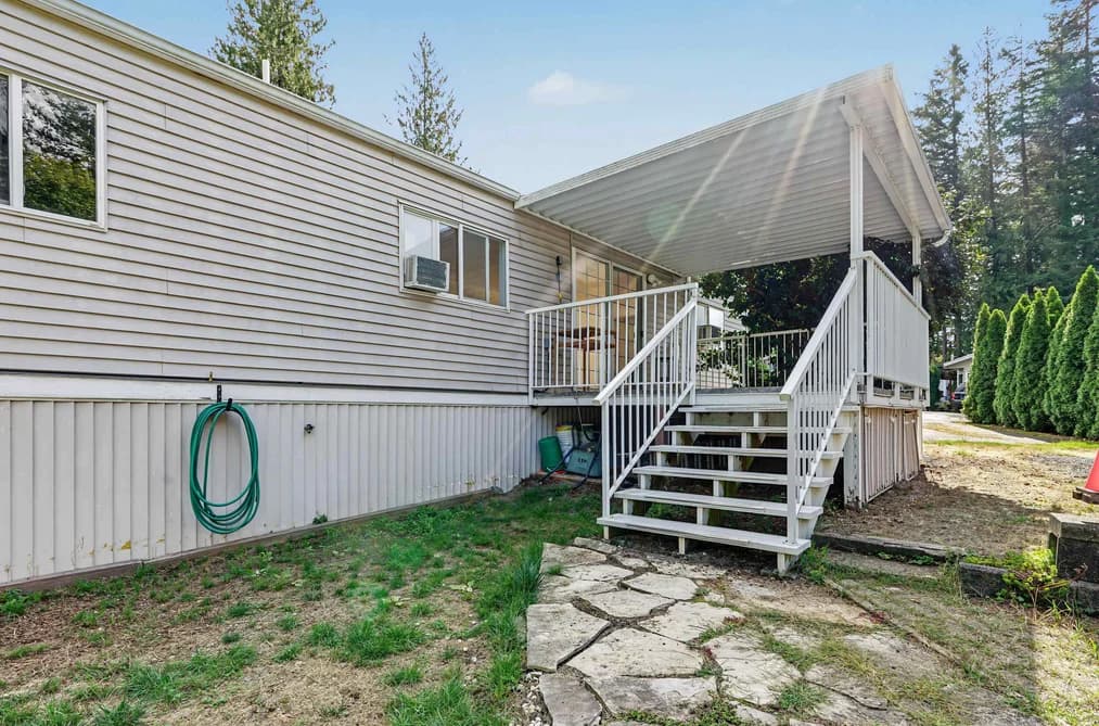 5 2216 LOUGHEED HIGHWAY, Agassiz, BC — Residential for Sale - Main Photo