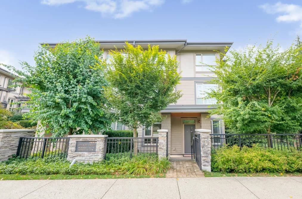5 3221 NOEL DRIVE, Burnaby, BC — Residential for Sale - Main Photo