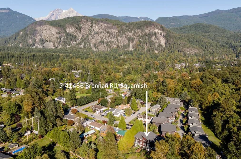 5 41488 BRENNAN ROAD, Squamish, BC — Residential for Sale - Main Photo