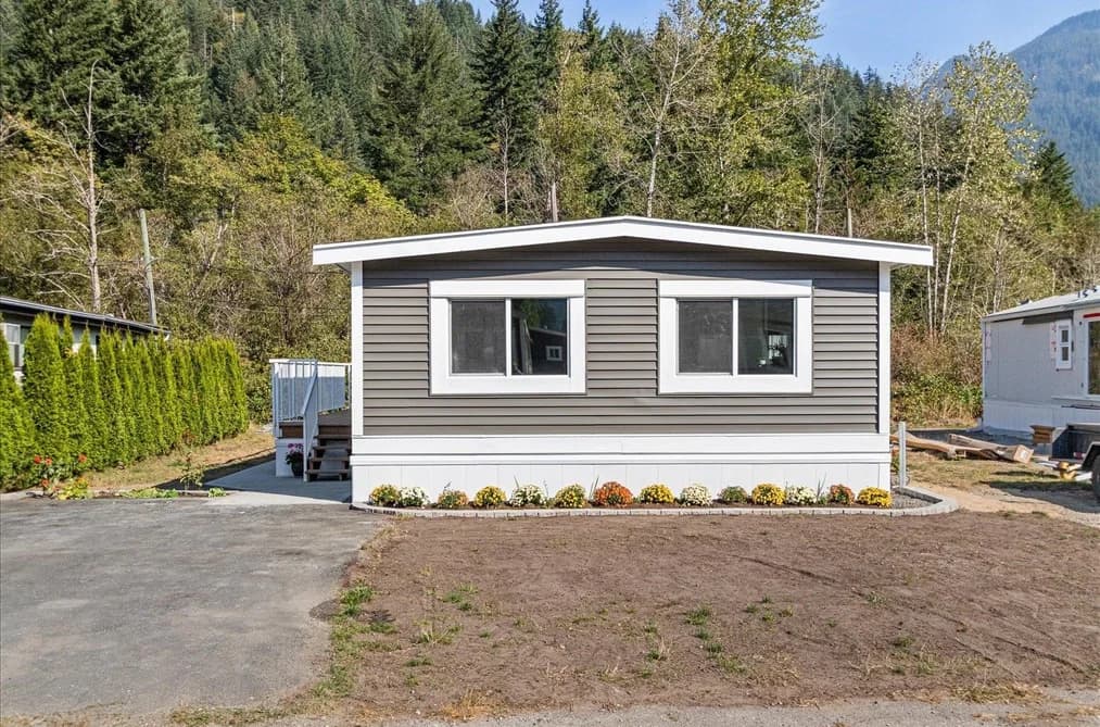 50 65367 KAWKAWA LAKE ROAD, Hope, BC — Residential for Sale - Main Photo