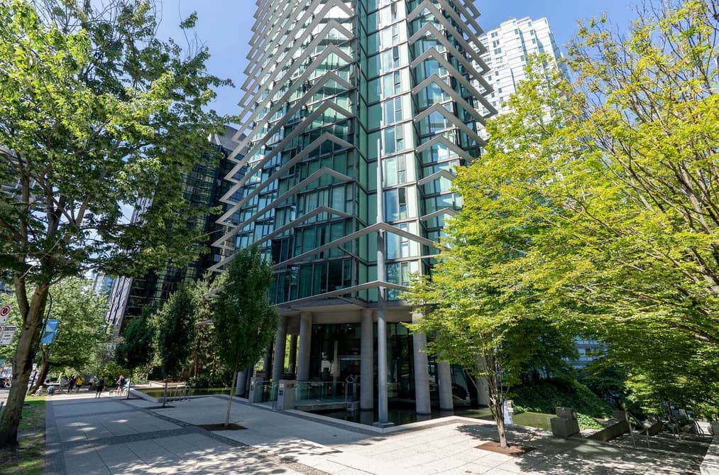 501 1331 W GEORGIA STREET, Vancouver, BC — Residential for Sale - Main Photo