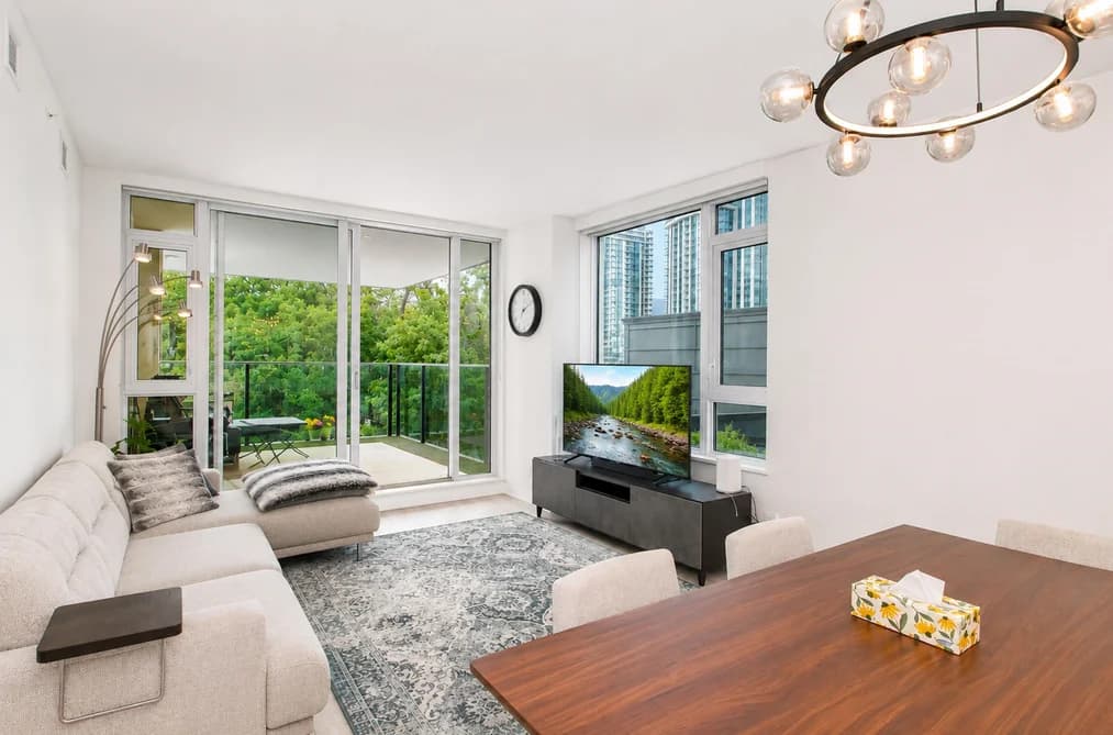 501 1401 HUNTER STREET, North Vancouver, BC — Residential for Sale - Main Photo