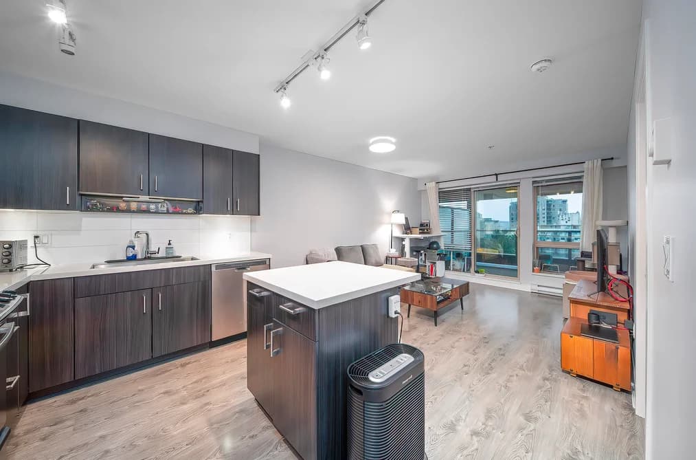 501 500 ROYAL AVENUE, New Westminster, BC — Residential for Sale - Photo 2