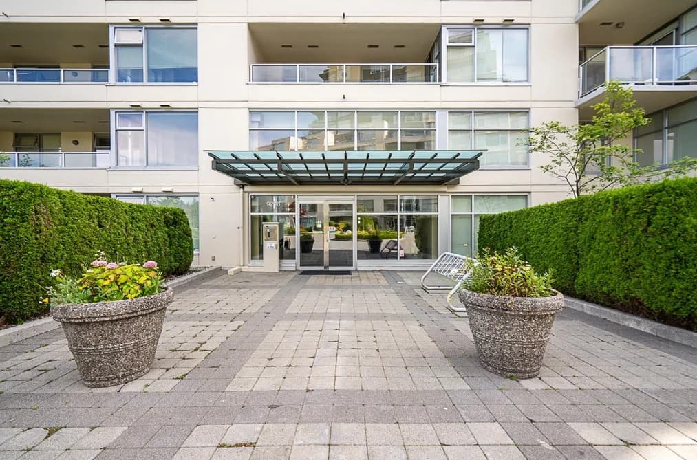 501 9298 UNIVERSITY CRESCENT, Burnaby, BC — Residential for Sale - Photo 2