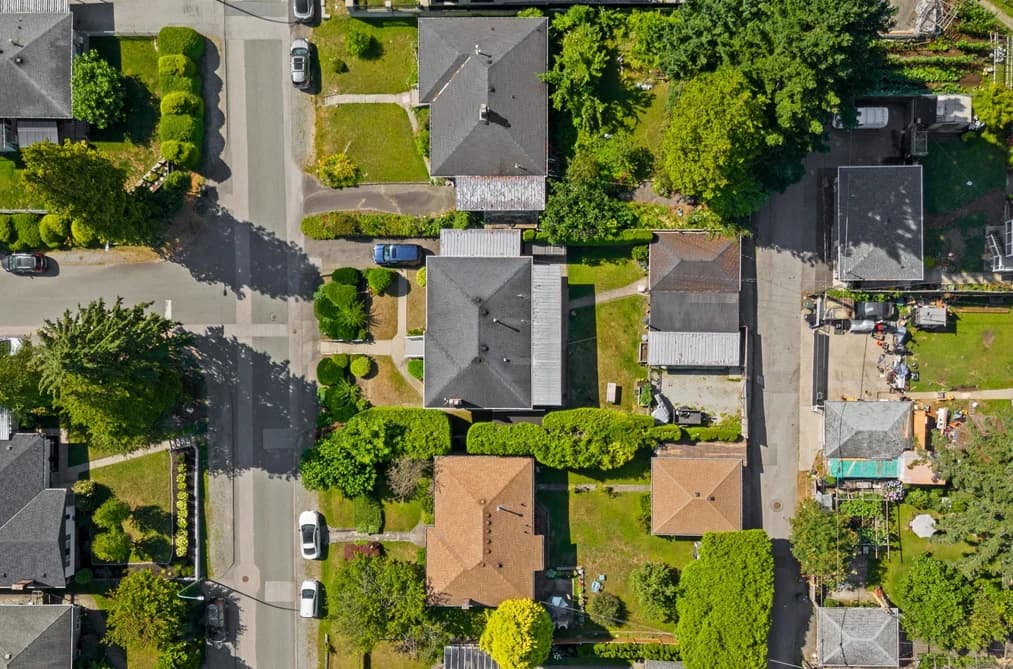 5017 PIONEER AVENUE, Burnaby, BC — Residential for Sale - Photo 2