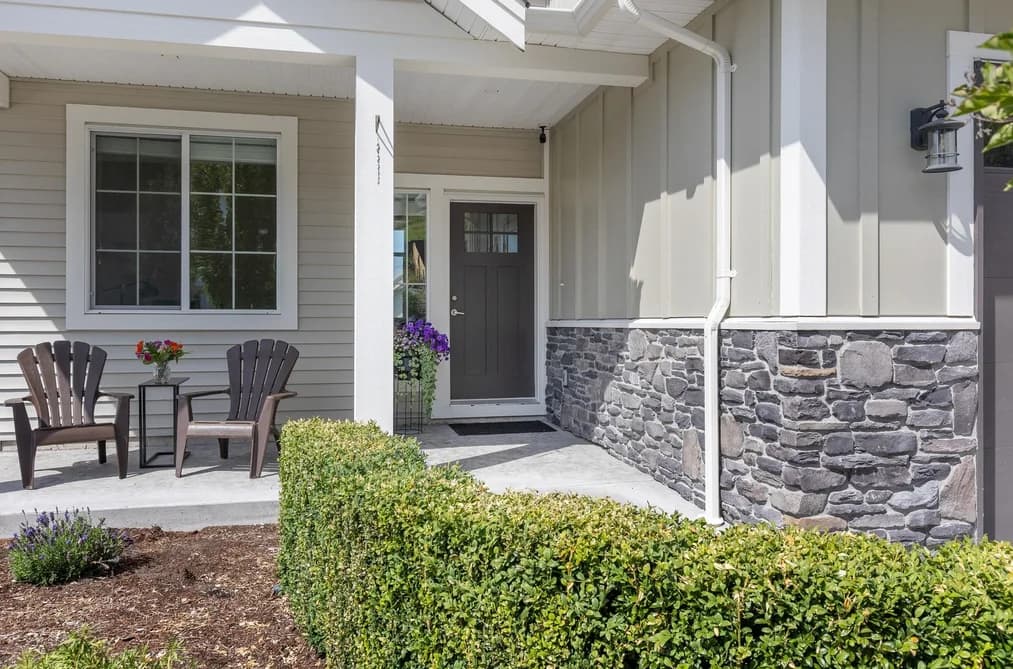 50197 KENSINGTON DRIVE, Chilliwack, BC — Residential for Sale - Photo 2