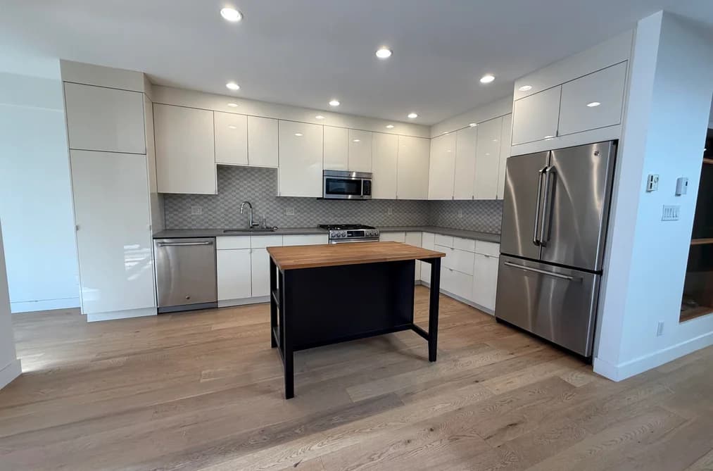 502 1238 HOMER STREET, Vancouver BC V6B 2Y5 - Photo 1