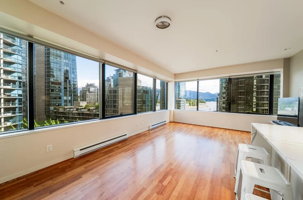502 1333 W GEORGIA STREET, Vancouver, BC — Residential for Sale - Main Photo