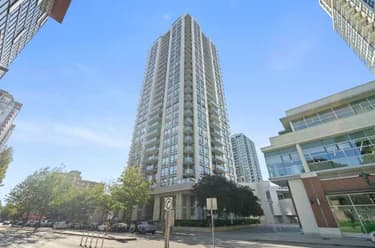 Condo for sale at 502 2979 Glen Drive Coquitlam British Columbia - MLS: R3136585