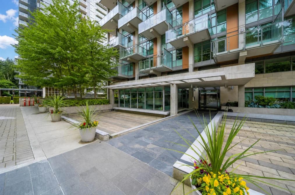 502 5782 BERTON AVENUE, Vancouver, BC — Residential for Sale - Photo 2