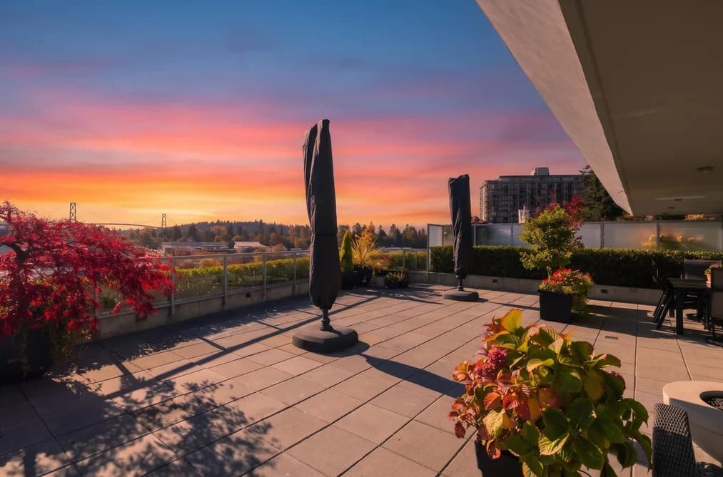 502 - 866 Arthur Erickson Place, West Vancouver, BC - MLS: R3179728 - Photo 1 502 - 866 Arthur Erickson Place, West Vancouver, BC - MLS: R3179728 - Photo 1