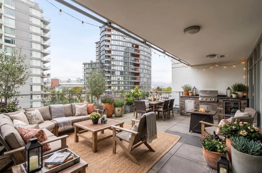 503 110 SWITCHMEN STREET, Vancouver, BC — Residential for Sale - Photo 2