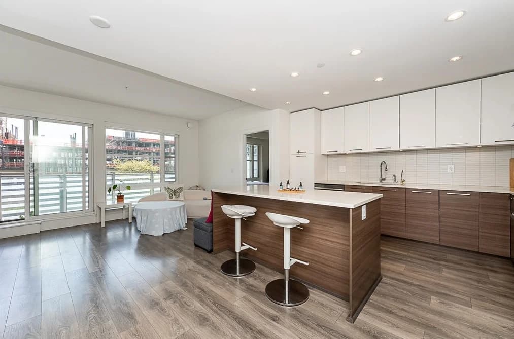 503 3488 SAWMILL CRESCENT, Vancouver, BC — Residential for Sale - Photo 2