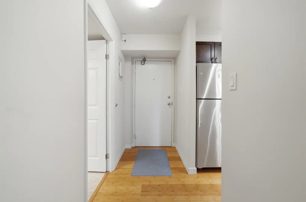 503 3755 BARTLETT COURT, Burnaby, BC — Residential for Sale - Photo 2