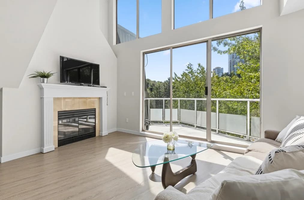 503 60 RICHMOND STREET, New Westminster, BC — Residential for Sale - Photo 2