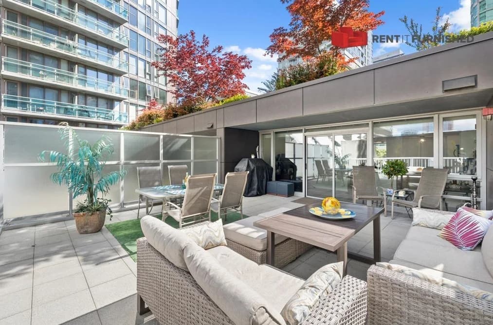 503 788 HAMILTON STREET, Vancouver BC V6B 6M2 - Photo 1