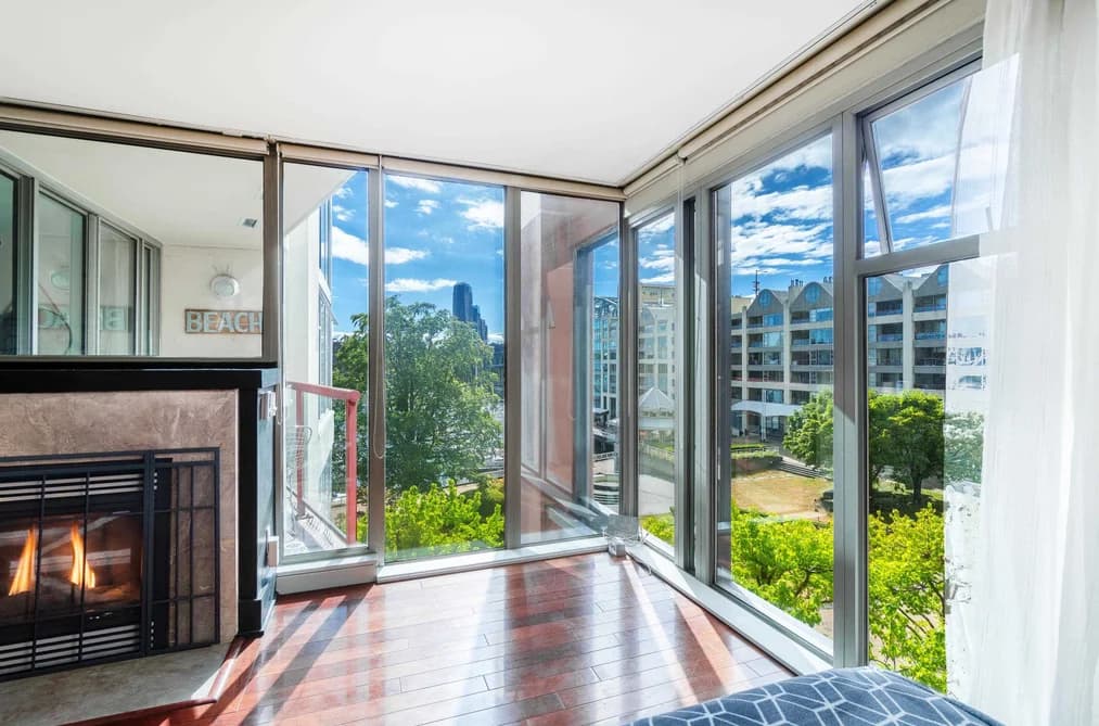 503 990 BEACH AVENUE, Vancouver, BC — Residential for Sale - Photo 2