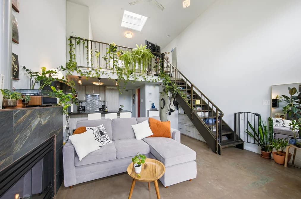 504 1 E CORDOVA STREET, Vancouver, BC — Residential for Sale - Photo 2