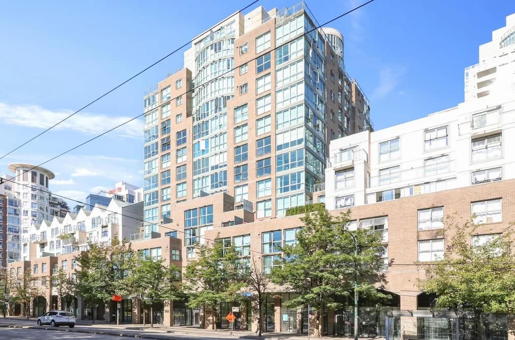 504 1159 MAIN STREET, Vancouver, BC — Residential for Sale - Main Photo