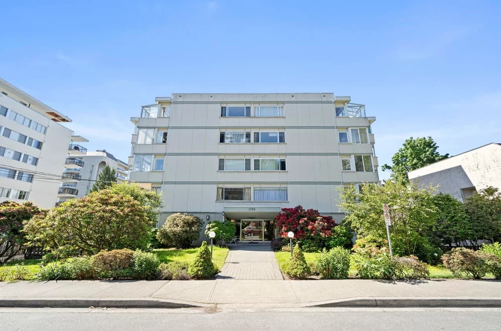 504 1750 ESQUIMALT AVENUE, West Vancouver, BC — Residential for Sale - Photo 2