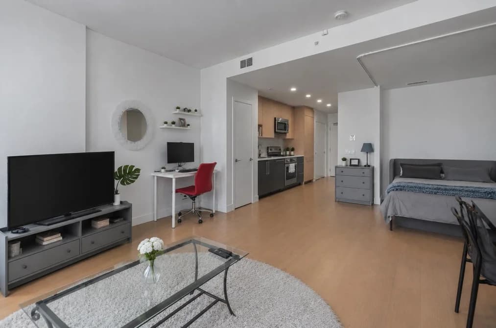 504 8888 OSLER STREET, Vancouver, BC — Residential for Sale - Photo 2
