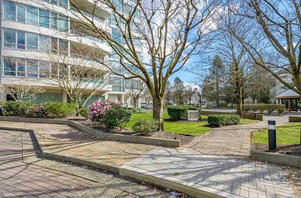 505 15038 101 AVENUE, Surrey, BC — Residential for Sale - Photo 2