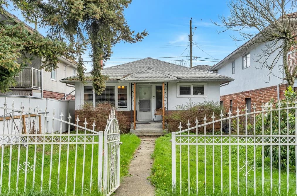 5050 MAIN STREET, Vancouver, BC — Residential for Sale - Photo 2
