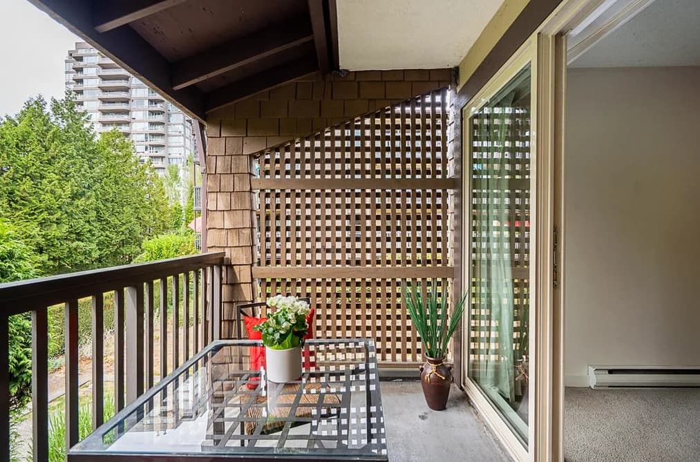 506 9857 MANCHESTER DRIVE, Burnaby, BC — Residential for Sale - Photo 2