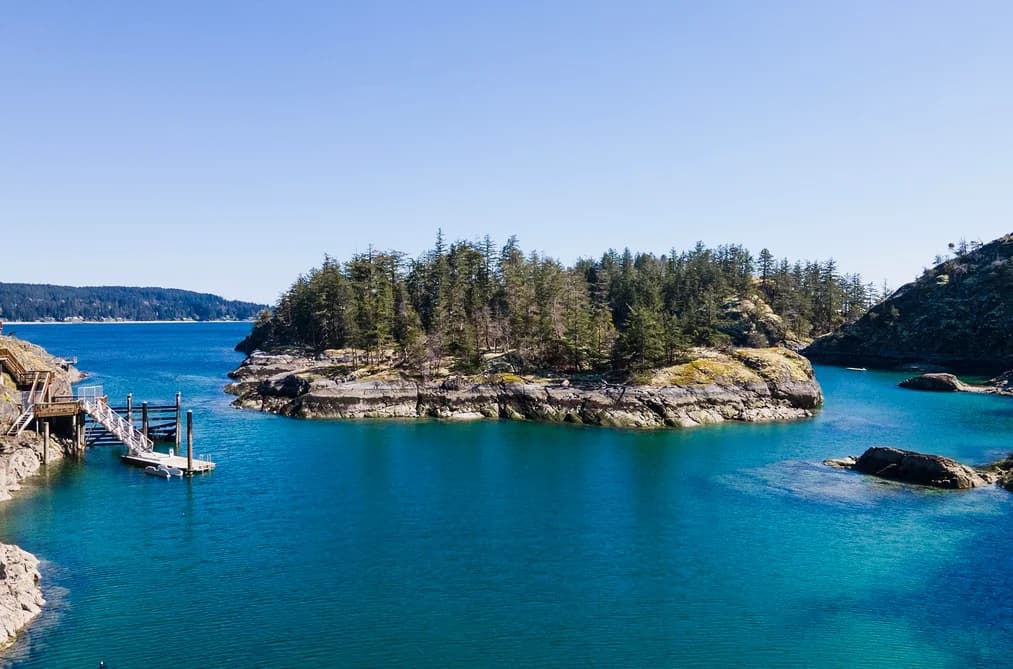 5063 SHERMAN LANE, Halfmoon Bay, BC — Residential for Sale - Main Photo