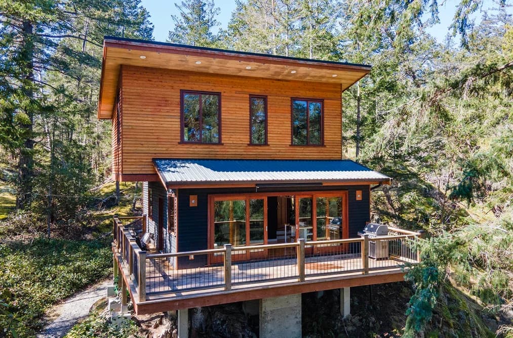 5063 SHERMAN LANE, Halfmoon Bay, BC — Residential for Sale - Photo 2