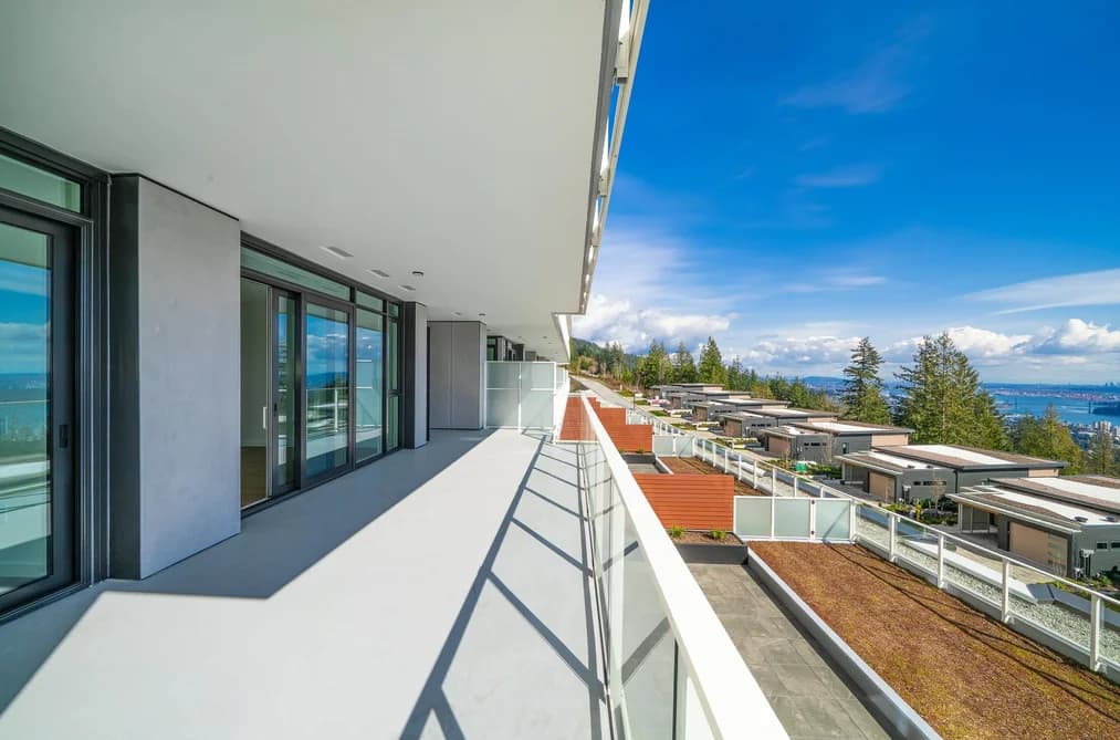 505/506 3963 UPLANDS WAY, West Vancouver, BC — Residential for Sale - Photo 2