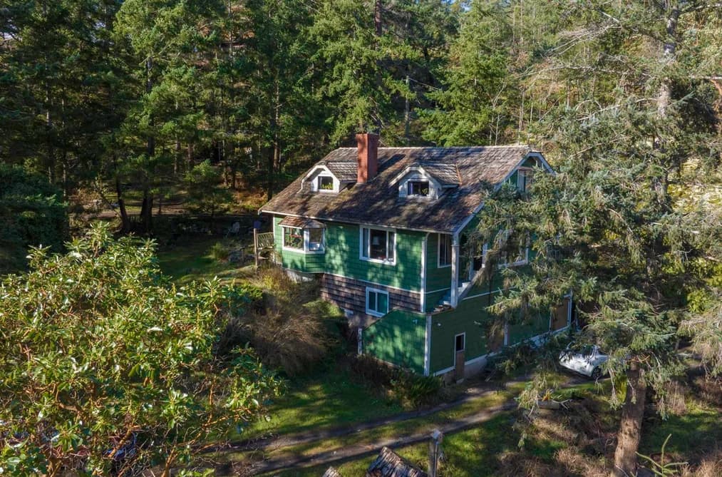 5066 SHERMAN LANE, Halfmoon Bay, BC — Residential for Sale - Photo 2