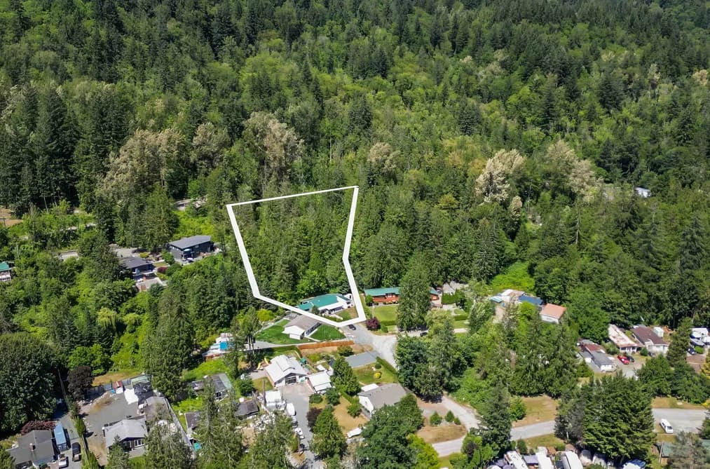 50765 MOUNTVIEW ROAD, Chilliwack, BC — Residential for Sale - Photo 2