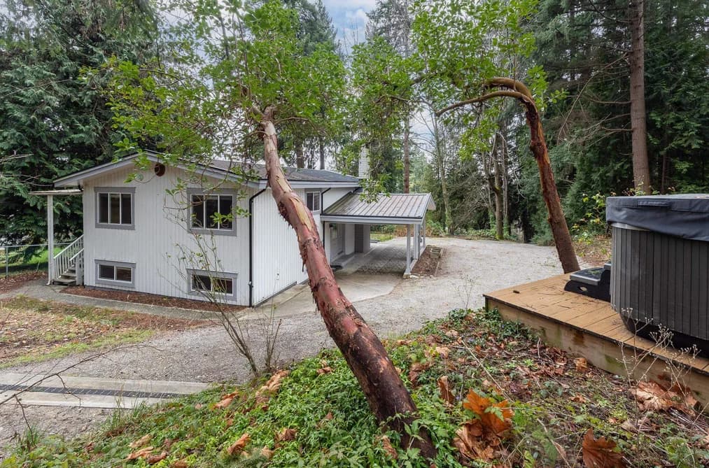 House for sale at 5080 Sunshine Coast Highway Sechelt British Columbia - MLS: R3093053
