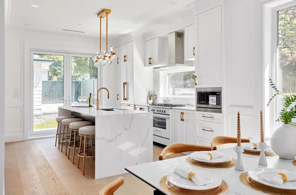 5081 CROWN AVENUE, Vancouver, BC — Residential for Sale - Main Photo