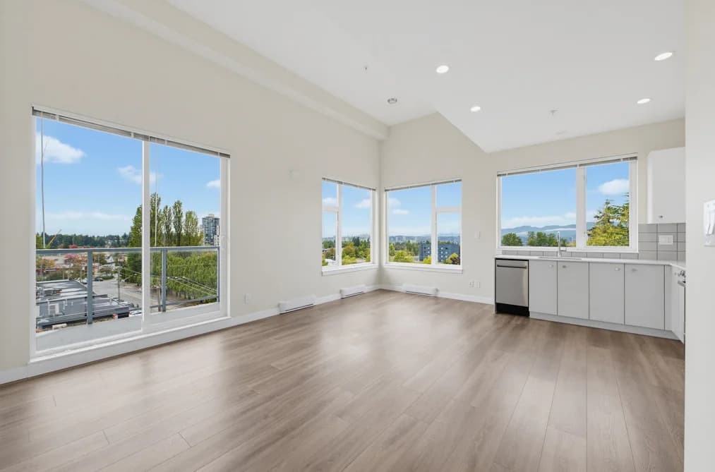 509 10838 WHALLEY BOULEVARD, Surrey, BC — Residential for Sale - Main Photo