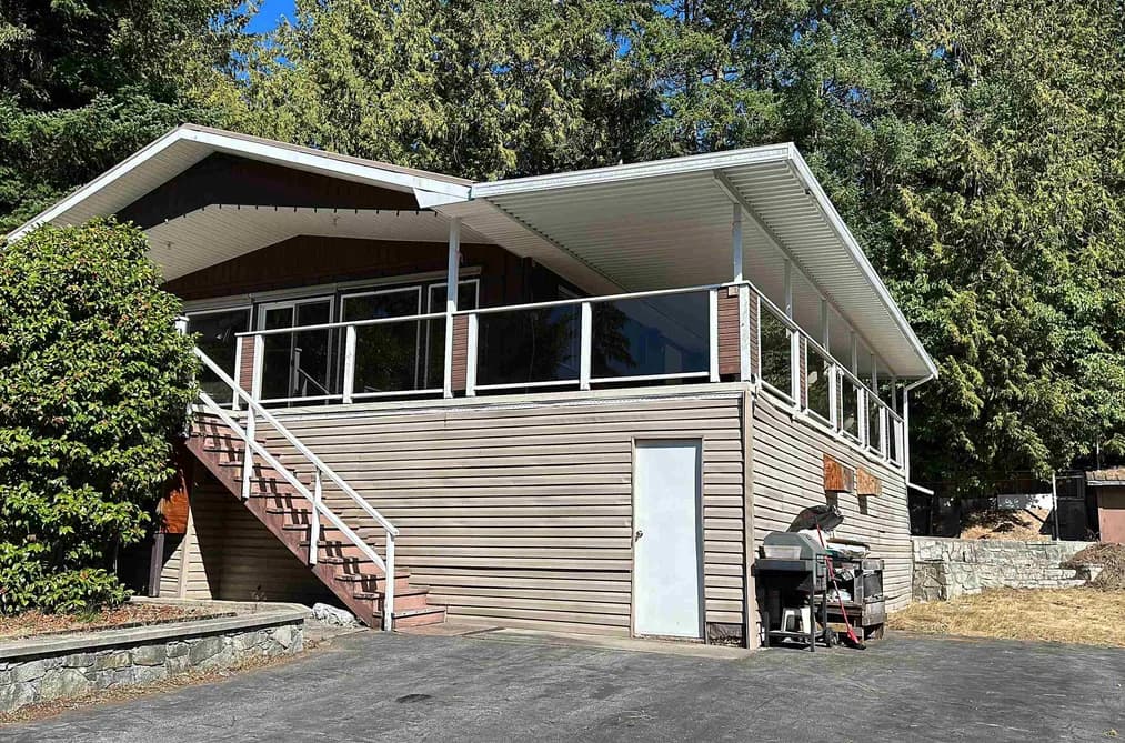 5092 JOHNSTONE ROAD, Madeira Park, BC — Residential for Sale - Main Photo