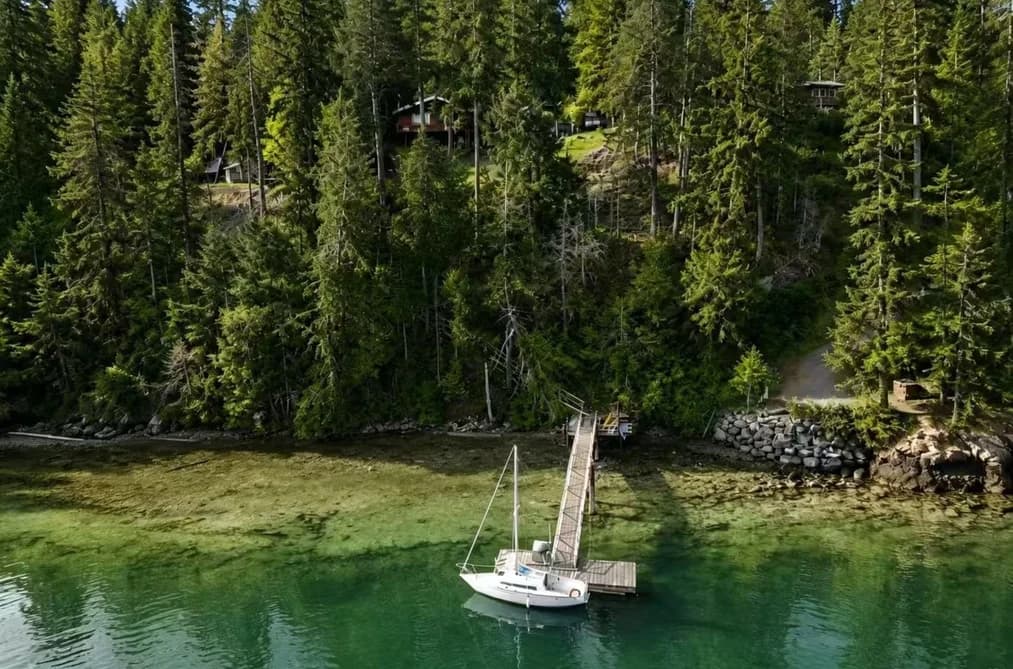 5099 JOHNSTONE ROAD, Madeira Park, BC — Residential for Sale - Photo 2