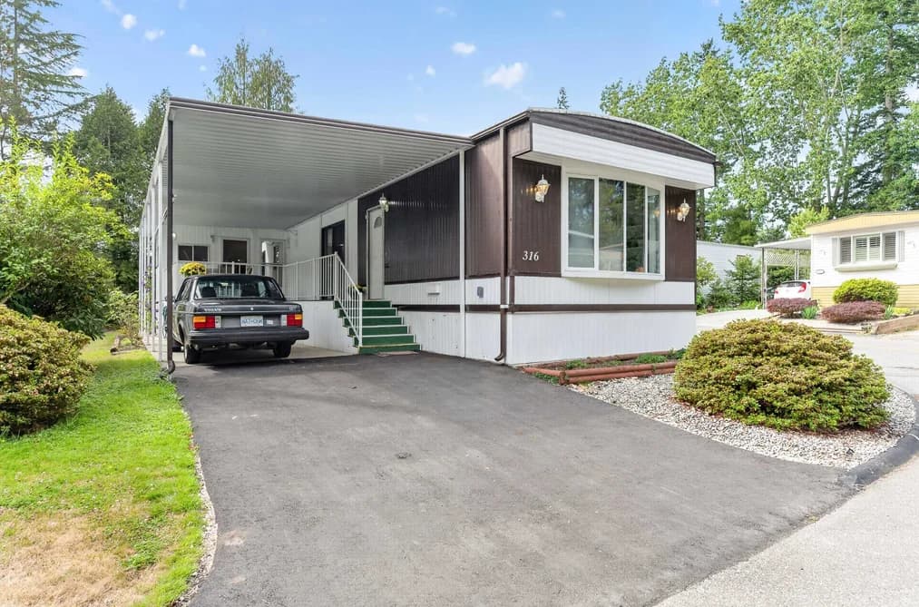 316 1840 160 STREET, Surrey, BC — Residential for Sale - Photo 2