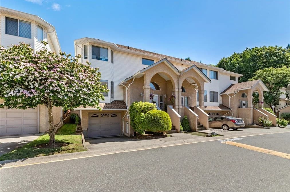 51 32339 7 AVENUE, Mission, BC — Residential for Sale - Photo 2