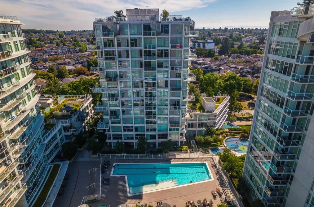 510 2221 E 30TH AVENUE, Vancouver, BC — Residential for Sale - Main Photo