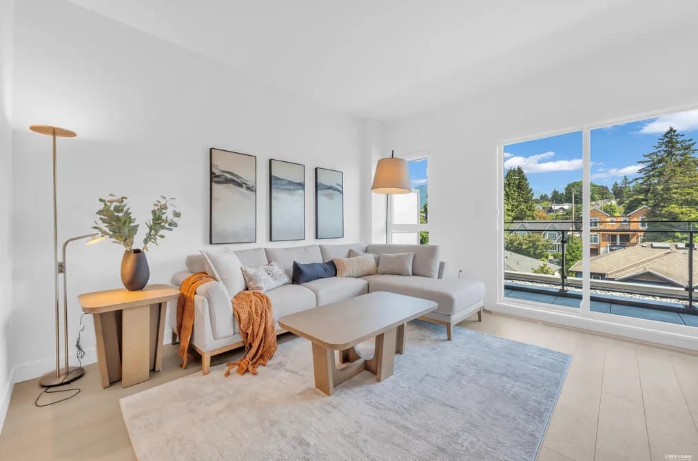 510 422 E 3RD STREET, North Vancouver, BC — Residential for Sale - Main Photo