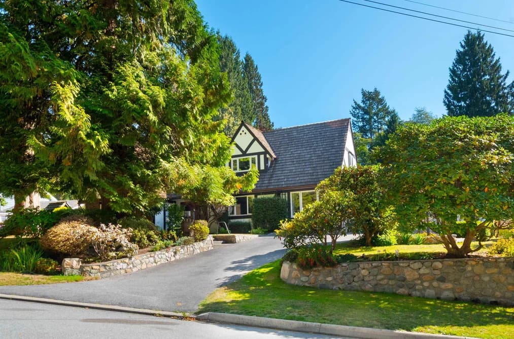 510 EVERGREEN PLACE, North Vancouver, BC — Residential for Sale - Main Photo