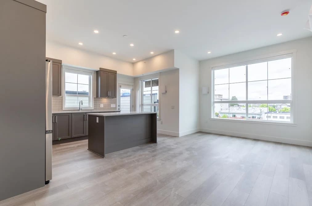 511 22348 NORTH AVENUE, Maple Ridge, BC — Residential for Sale - Main Photo