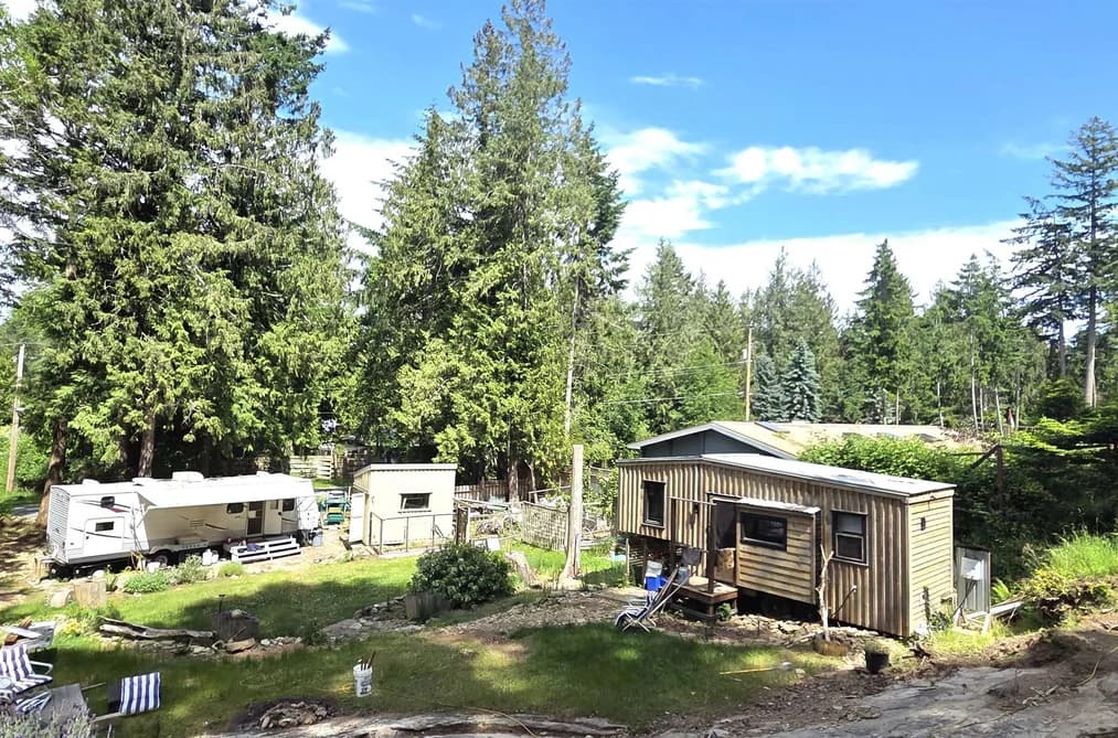 512 AYA REACH ROAD, Mayne Island, BC — Land for Sale - Main Photo