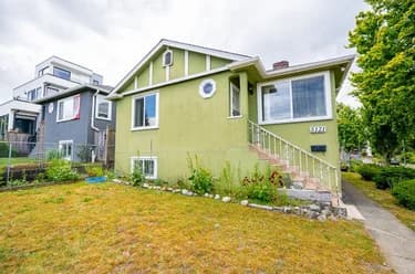 House for sale at 5121 Inverness Street Vancouver British Columbia - MLS: R3132982
