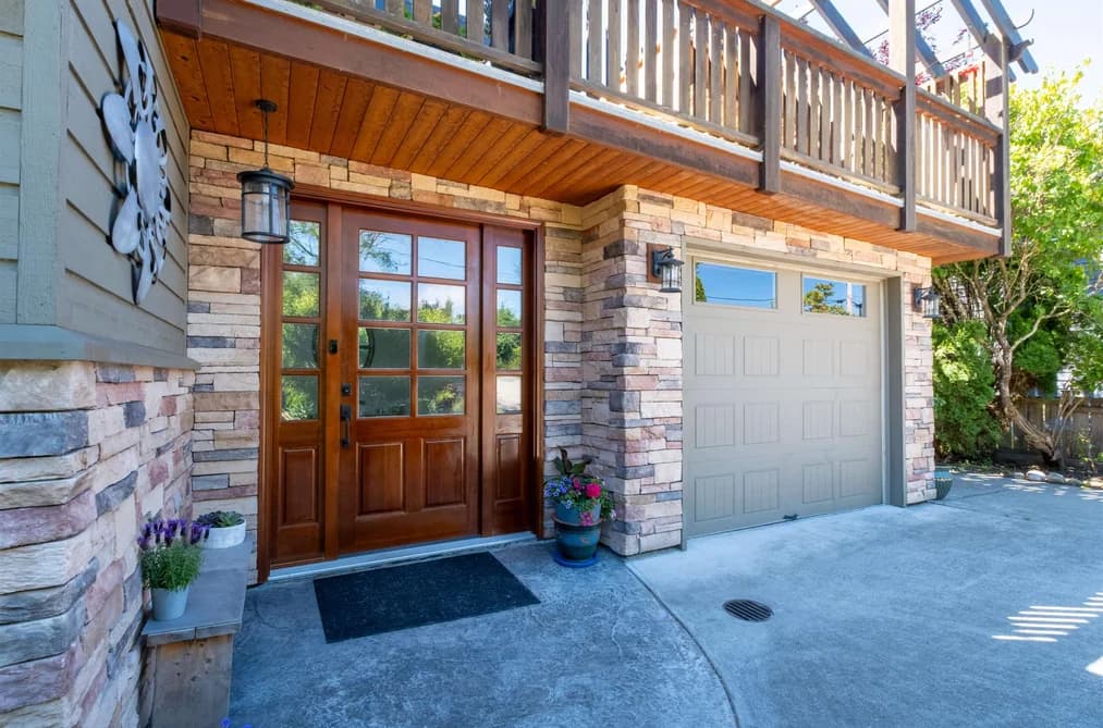 5125 SALAL ROAD, Sechelt, BC — Residential for Sale - Photo 2