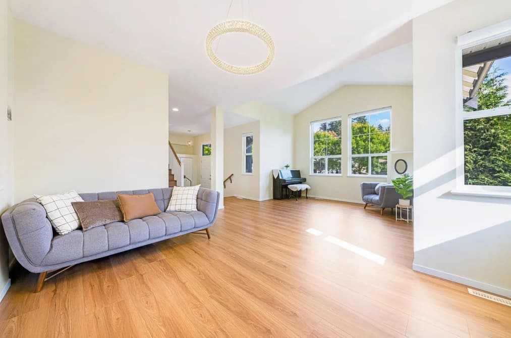 513 FOREST PARKWAY, Port Moody, BC — Residential for Sale - Photo 2