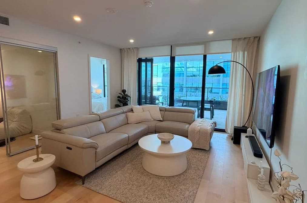515 135 E 13TH STREET, North Vancouver, BC — Residential for Sale - Main Photo